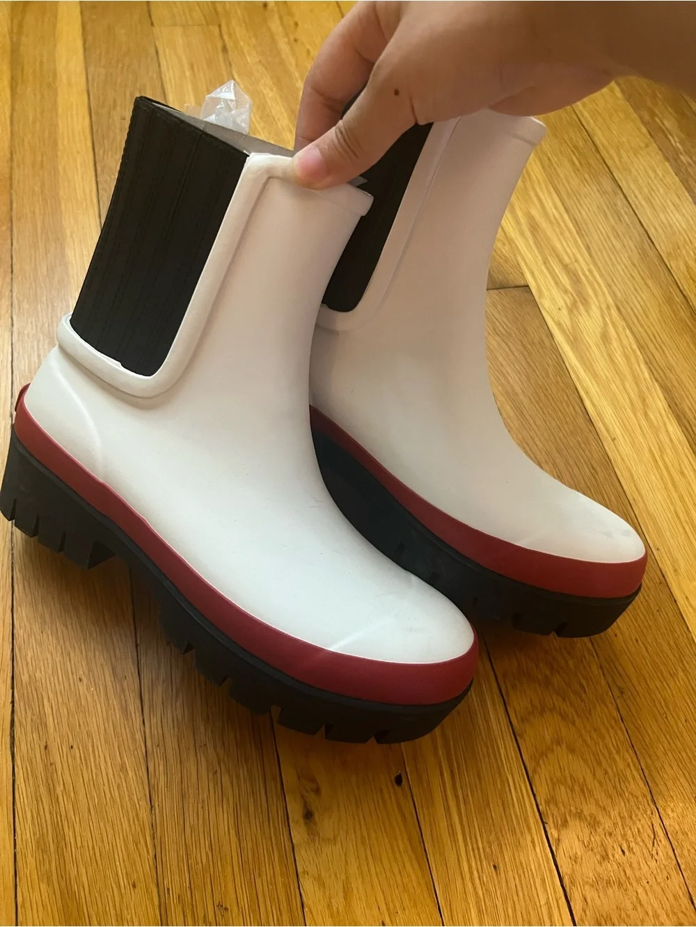 Tory Burch Hurricane Boot In Ivory Red & Perfect Black Size US Women's 5
